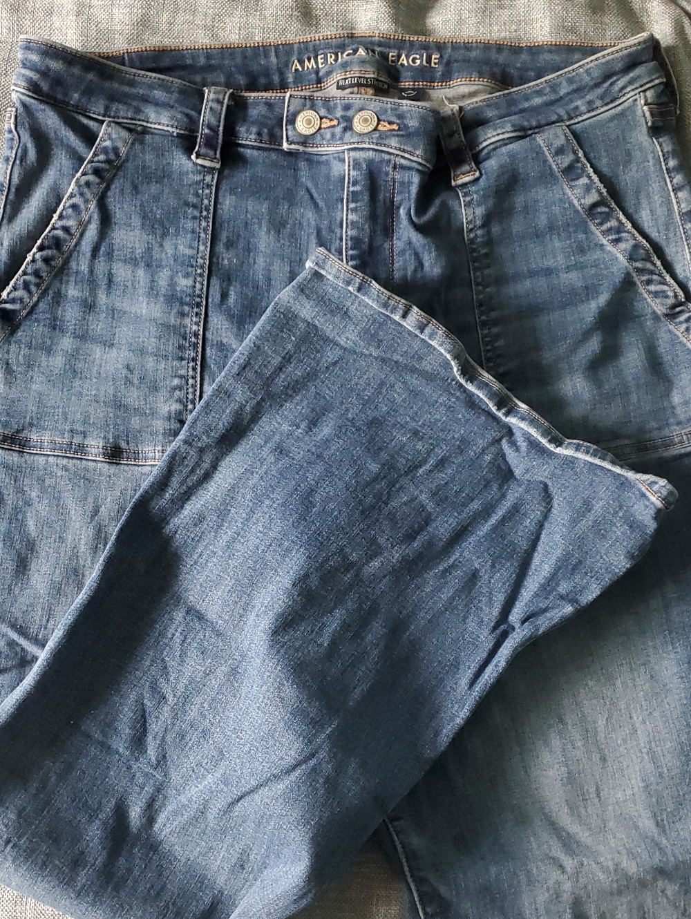 American Eagle 18 Short Flare Jeans